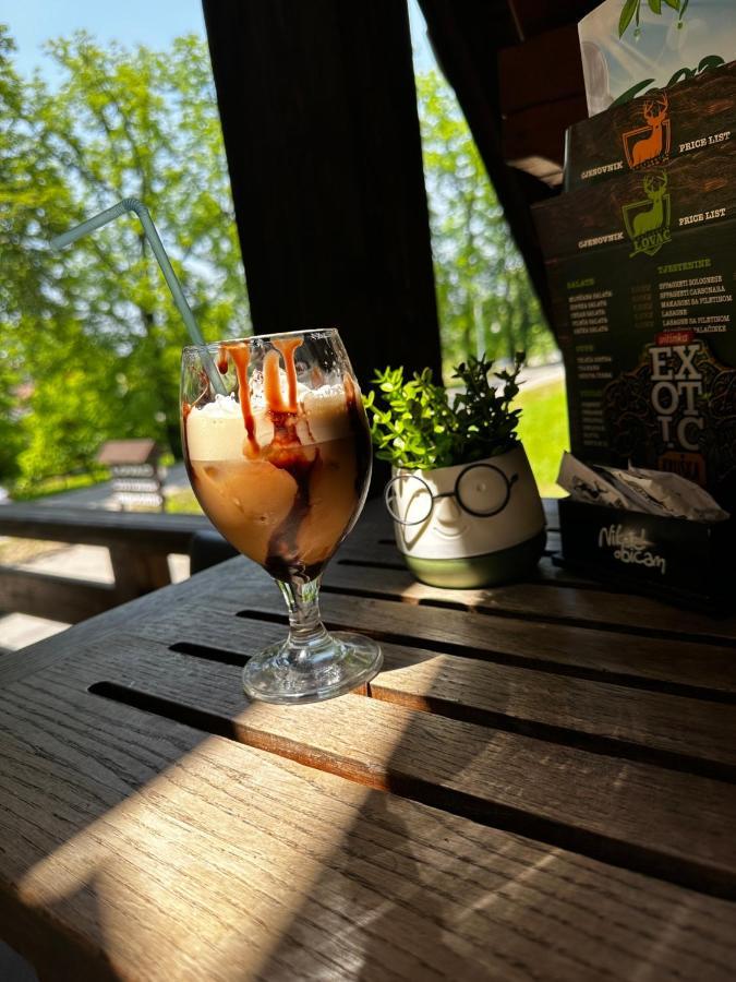 Prenociste/Restoran Lovac Hotel Bihac Ngoại thất bức ảnh