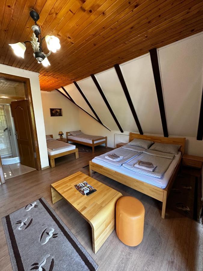 Prenociste/Restoran Lovac Hotel Bihac Ngoại thất bức ảnh