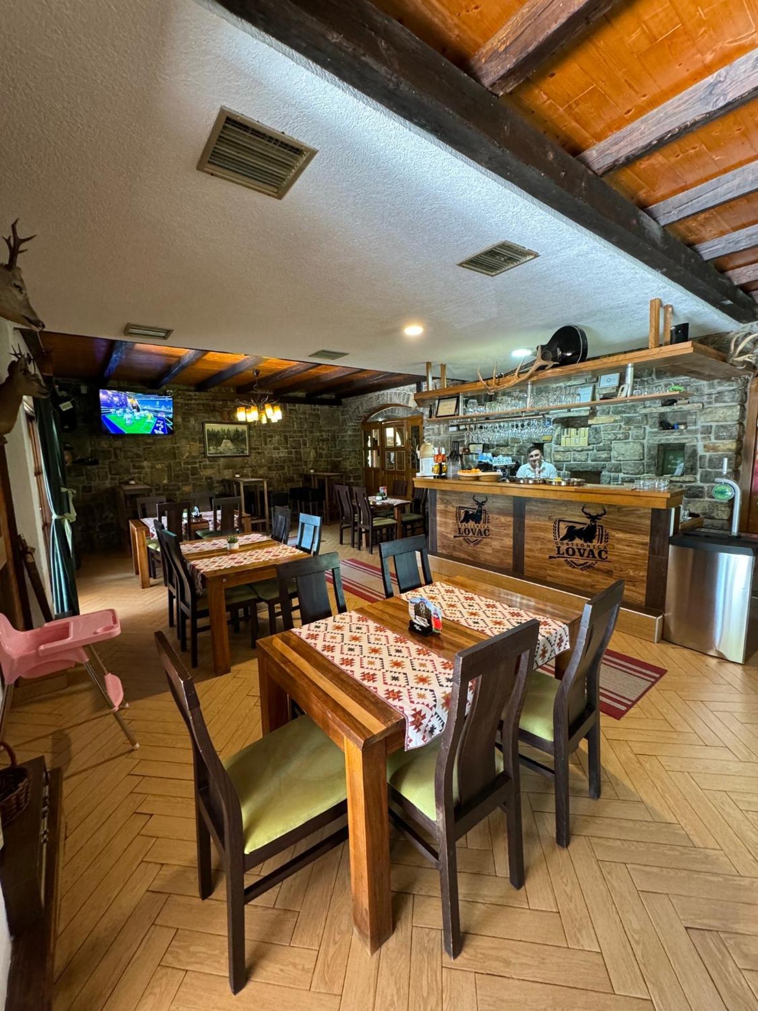 Prenociste/Restoran Lovac Hotel Bihac Ngoại thất bức ảnh